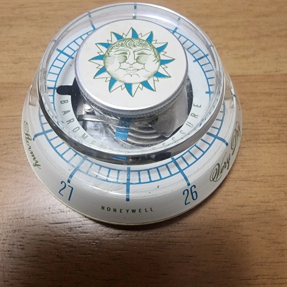 Vintage  Honeywell Desktop Barometer Man In The Moon Sun Celestial Atomic Shape.